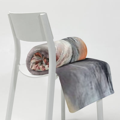 Coro Vibes Kuscheldecke von NiZED als Kuscheldecke, Home Statement und Geschenkidee