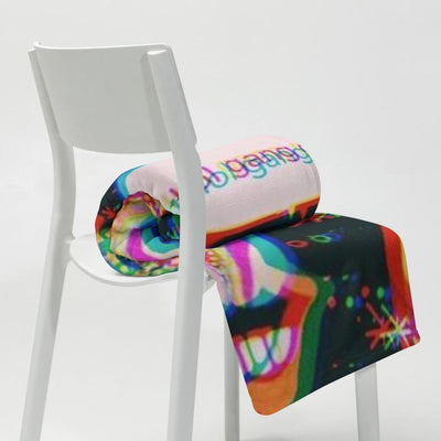 Licker Kuscheldecke von NiZED als Kuscheldecke, Home Statement und Geschenkidee